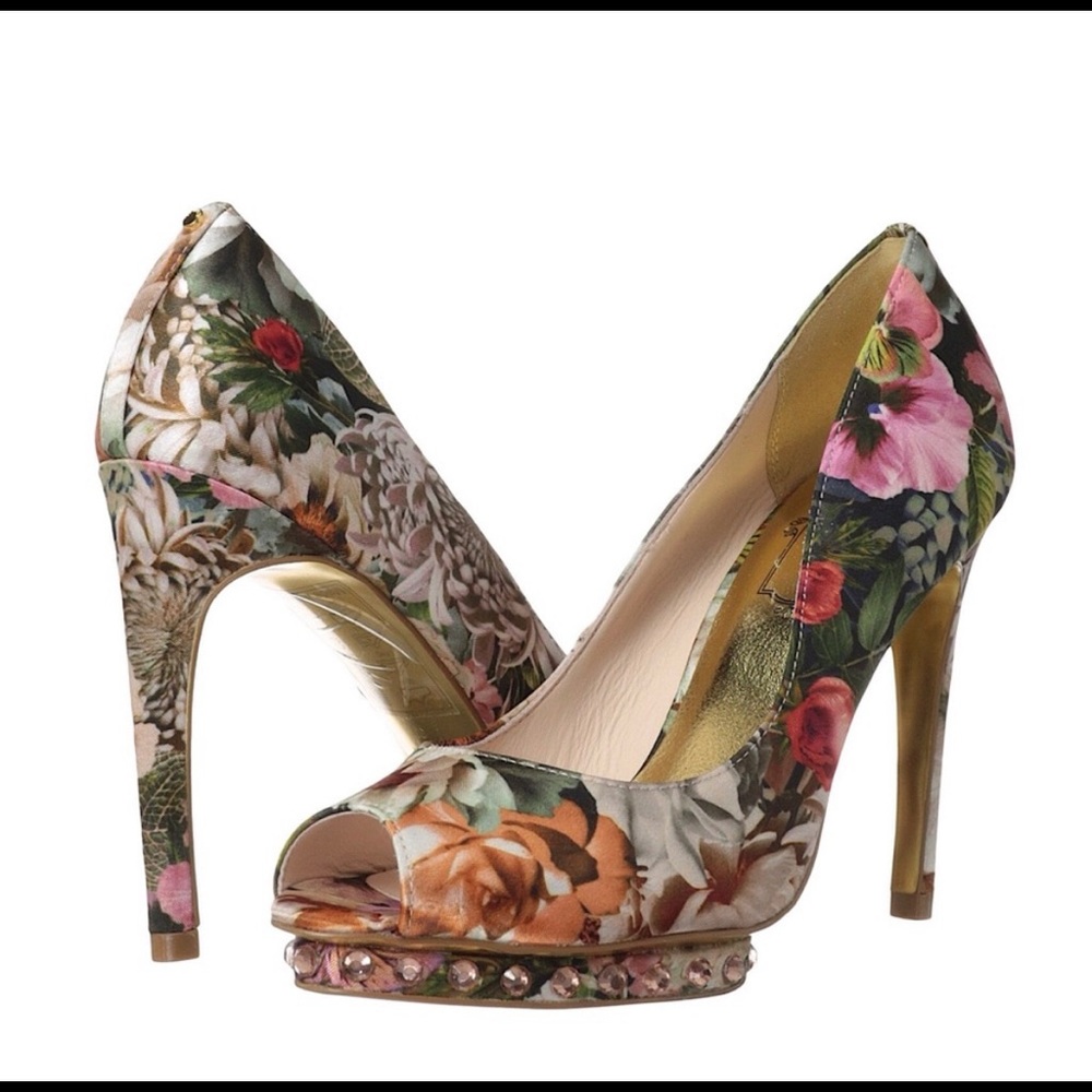 Ted Baker Heels 👠